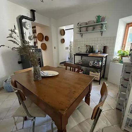 بيت للعطل La Castagna